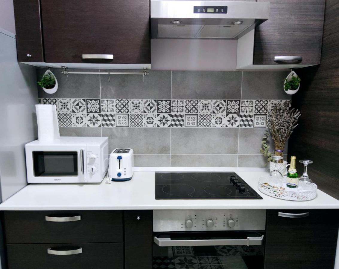 Chic Studio Old City Center - Ivo19 Бухарест Екстер'єр фото