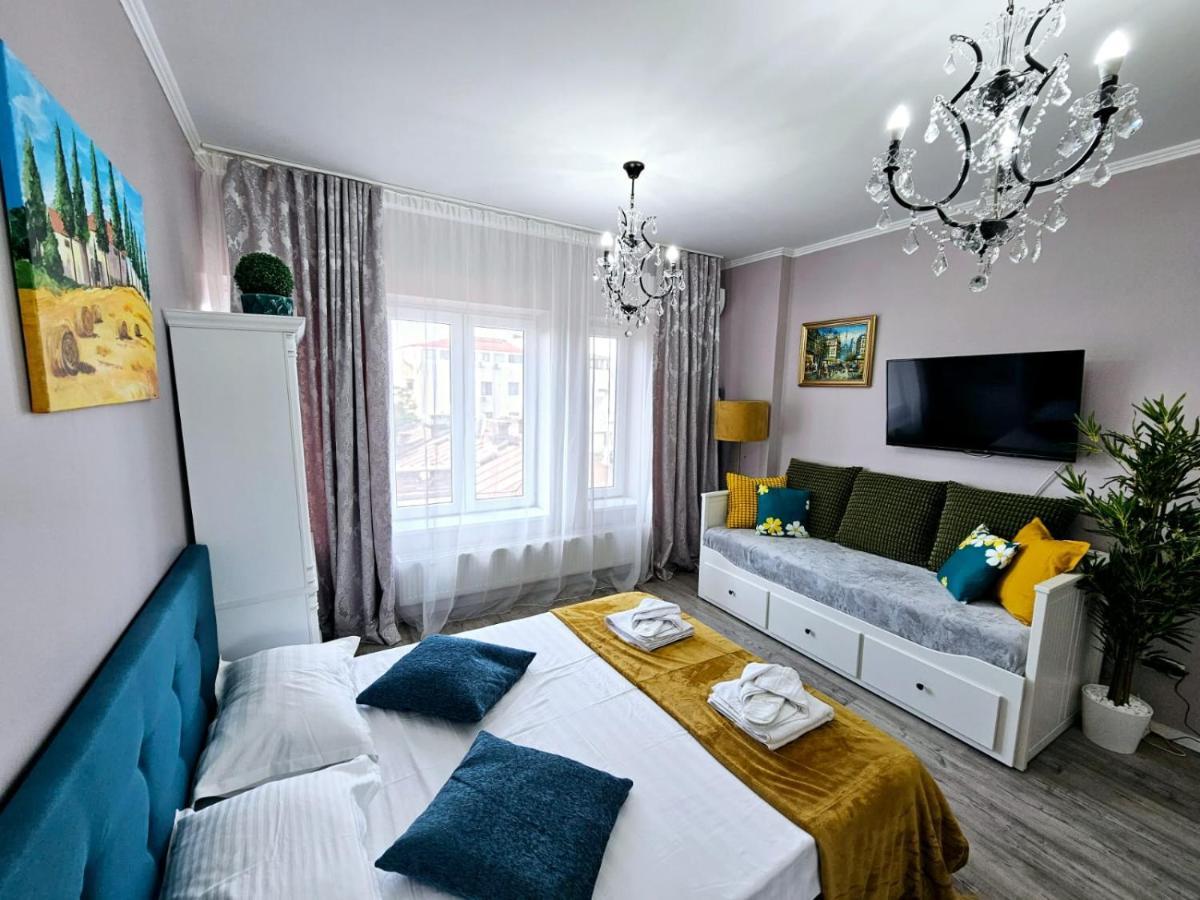 Chic Studio Old City Center - Ivo19 Бухарест Екстер'єр фото